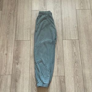 Green brandy melville sweats